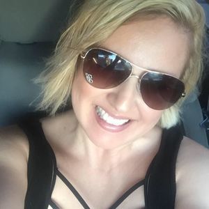 Meet your Posher, Sylvia